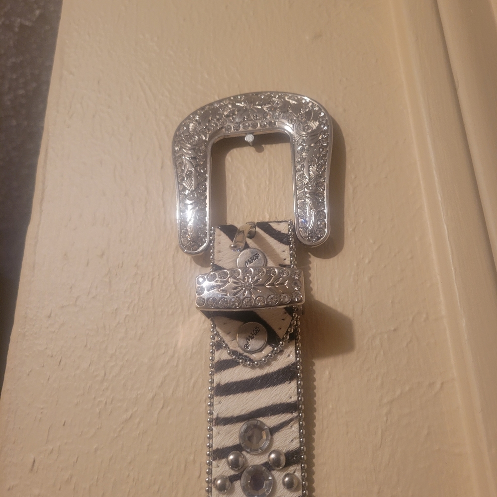 Belt - Picture 4 of 7